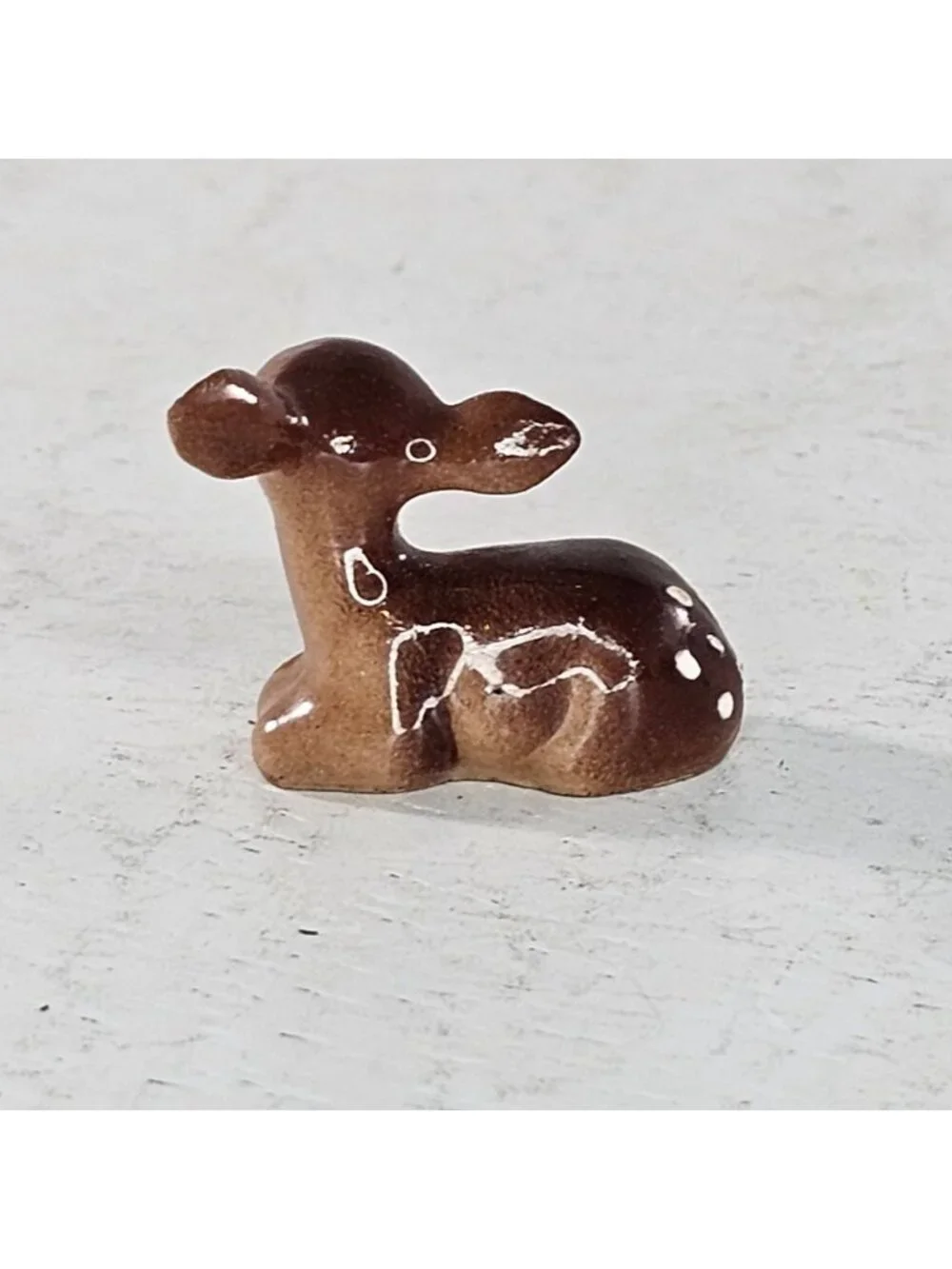 Hagen Renaker Fawn Bay Spotted Deer Lying Down Miniature Figurine